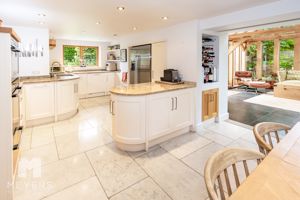 Photo 15- click for photo gallery